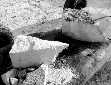 Crack Dexpan Underwater Demolition